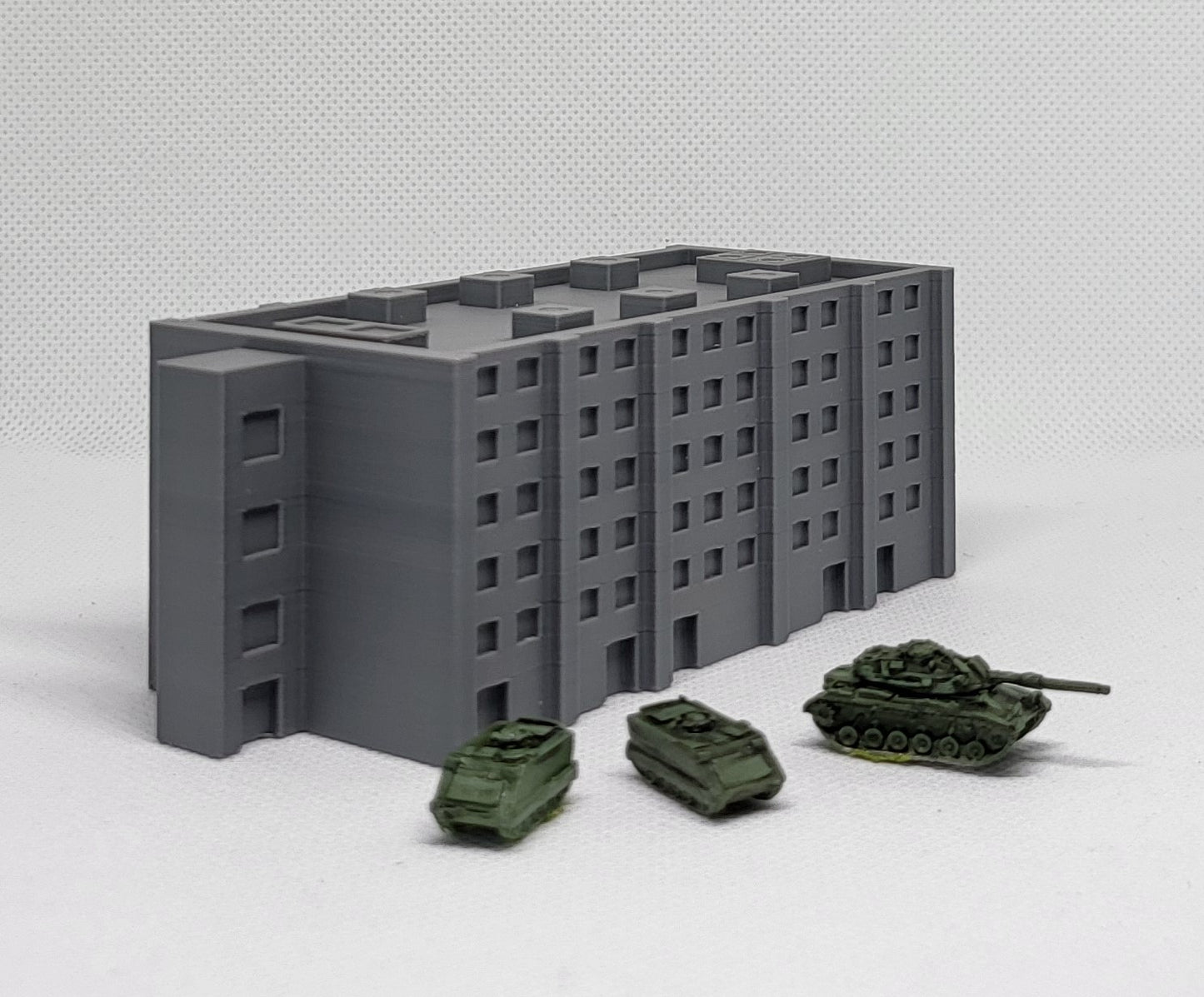 1/300th 6mm Wargame Building - Modern / Cold War Apartment Building C