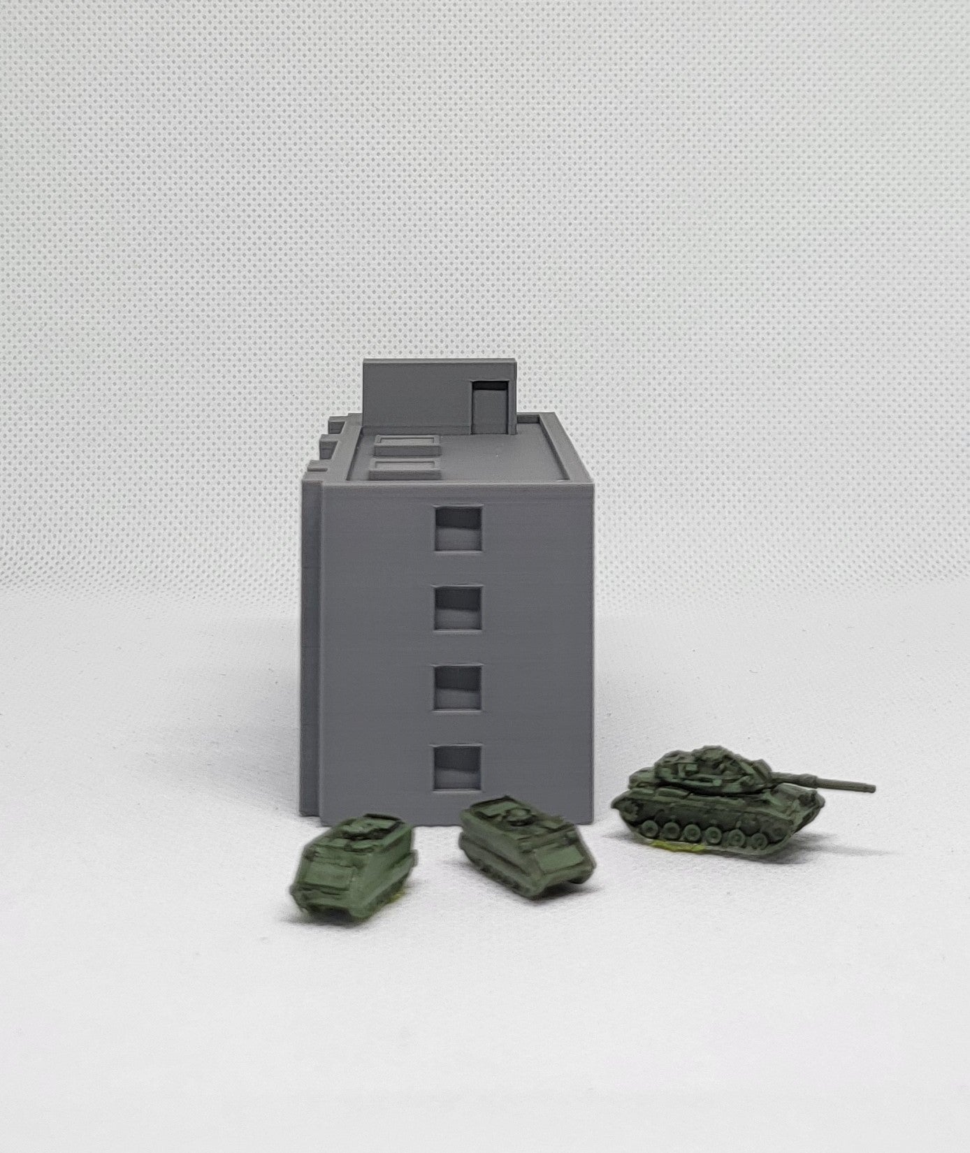 1/300th 6mm Wargame Building - Modern / Cold War Apartment Building A